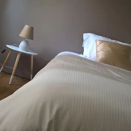 115 M2 Garage Tram St Maur *